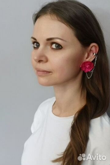 Серьга-Кафф цветок из шелка