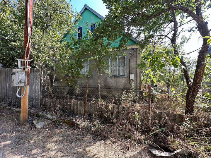 Дом 39 м² на участке 5 сот.