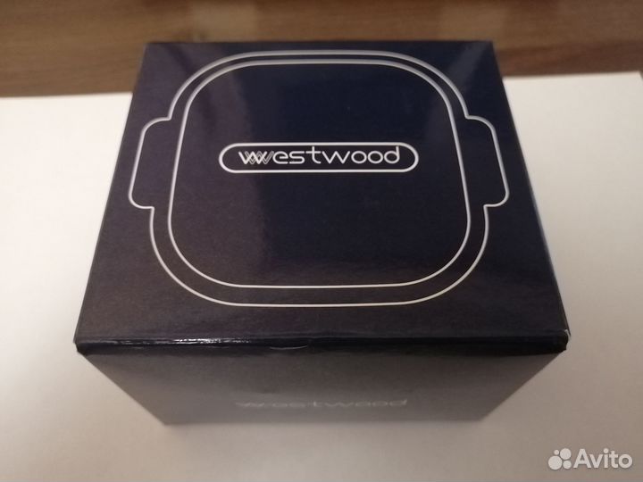 West wood хранение бреккетов, кап, съёмных зубов