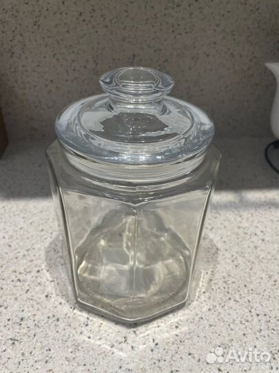 Банка для хранения сыпучих продуктов