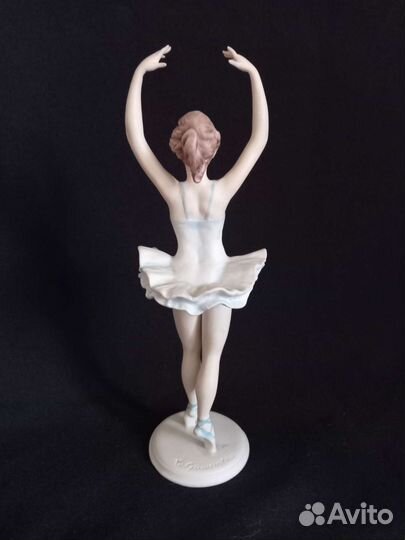 Статуэтка фарфор юная балерина Германия 60-70г