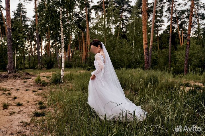 Свадебное платье