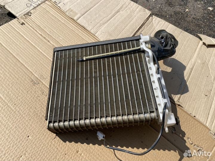 Испаритель кондиционера Toyoya RAV4 XA20