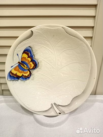 Тарелка- блюдо Бабочка на листике