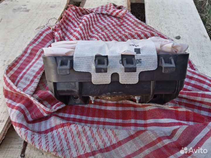 Подушка безопасности на ладу гранту