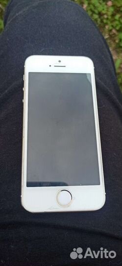 Телефон iPhone