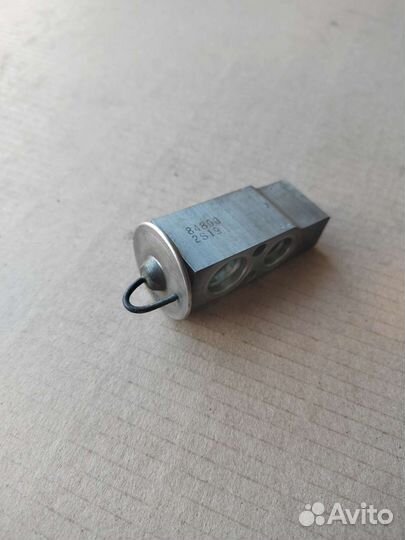 Клапан TRW Nissan Primera P11