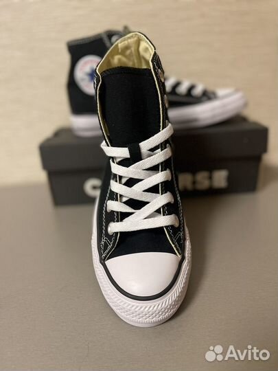 Converse черно белые