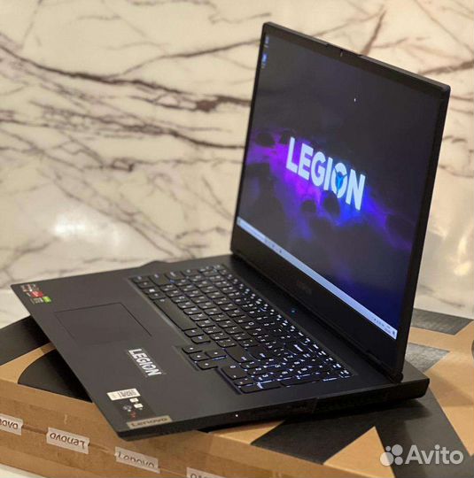 Lenovo legion 5 17/ 3060 130W/ R7 5800H