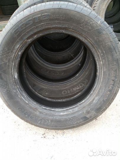 Kumho Ecsta HS51 21.5/60 R16 95H