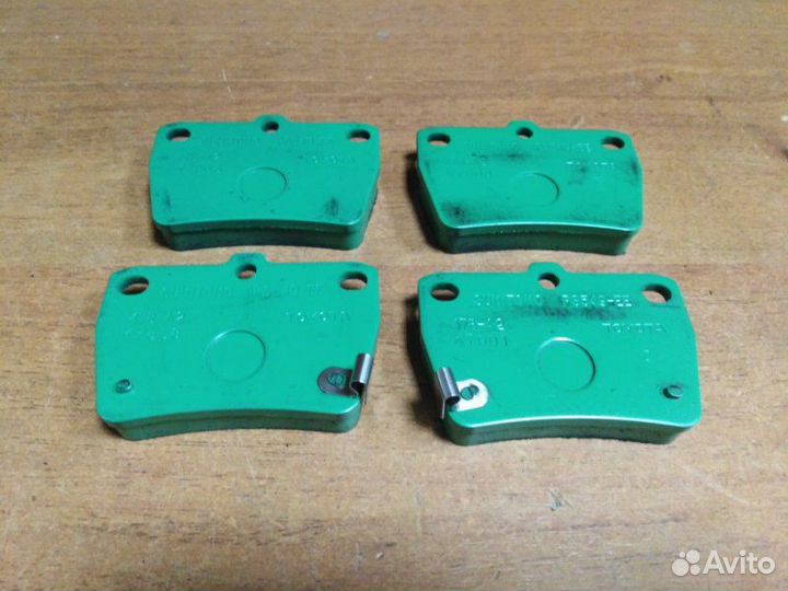 Колодки дисковые задние Toyota Rav4 2000 - 2005