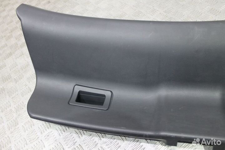 Обшивка крышки багажника Toyota Celica 23 T23