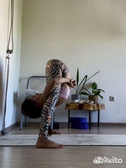 Инструктор Йоги