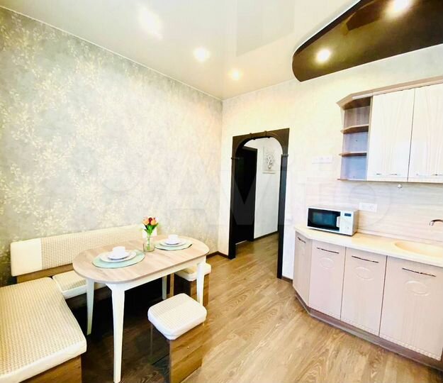 2-к. квартира, 47 м², 10/18 эт.