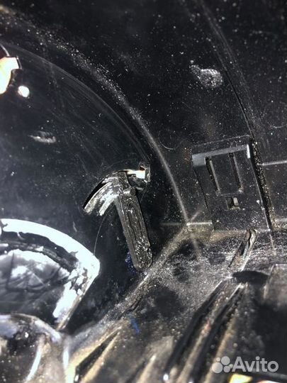 Ограничитель открывания задней пепельницы Passat B