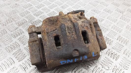 Суппорт тормозной передний левый KIA sorento 1 (DN