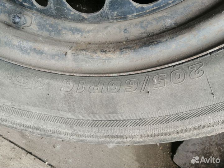 Hankook AH11 205/60 R16