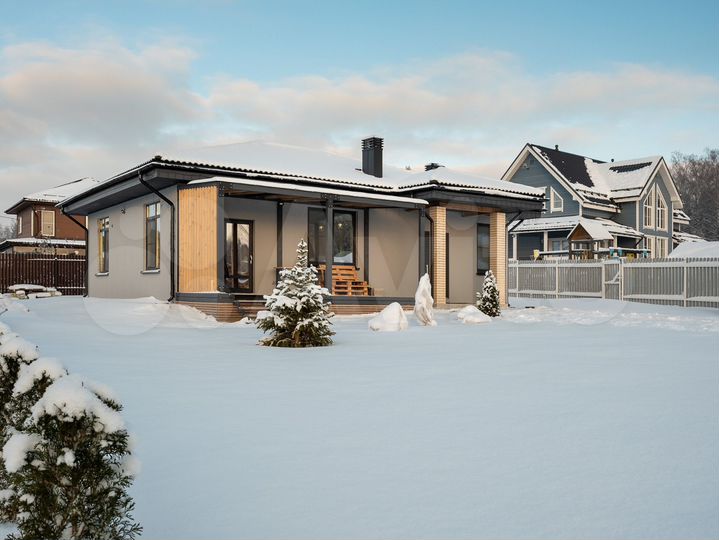 Дом 116 м² на участке 10,2 сот.