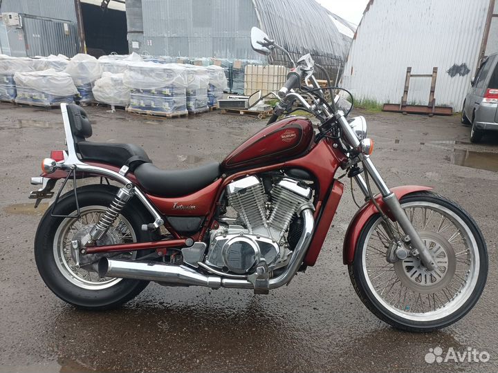 Suzuki Intruder VS 400