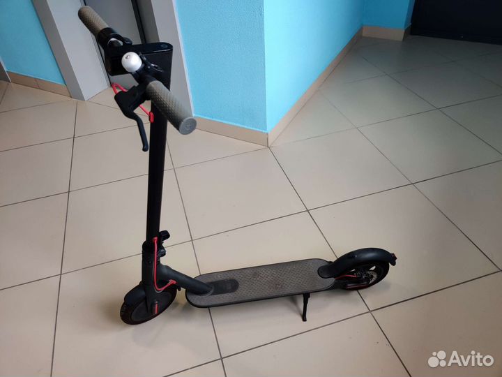 Самокат Xiaomi m365