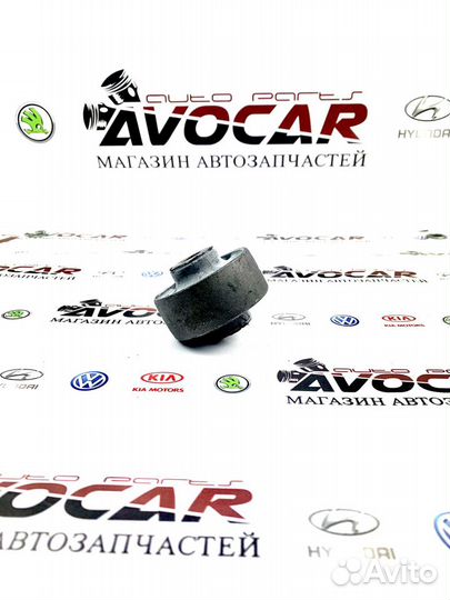 Сайлентблок задний переднего рычага Skoda Octavia