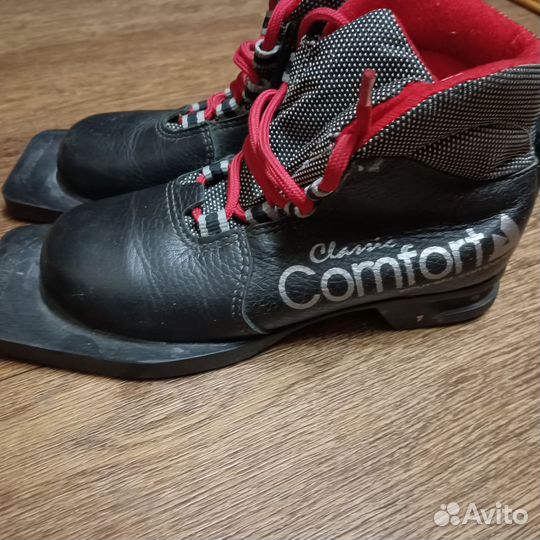 Лыжные ботинки детские р-р 32