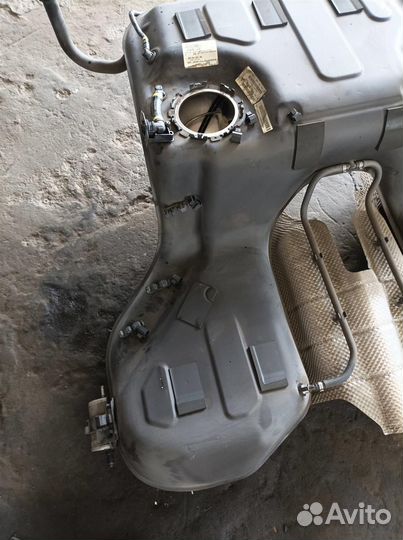 Бак топливный Audi Audi A8 4E 2002-2007