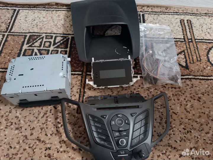 Штатная магнитола на ford fiesta 2015 года