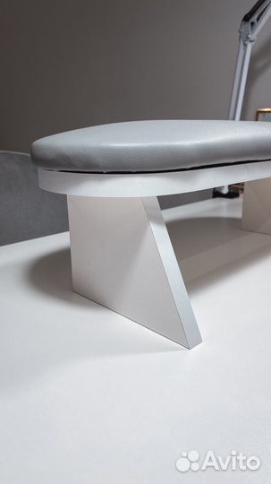 Подставка под руку для маникюра