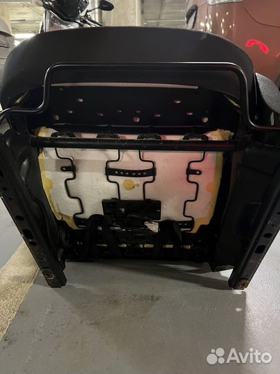 Водительское сиденье VW Polo