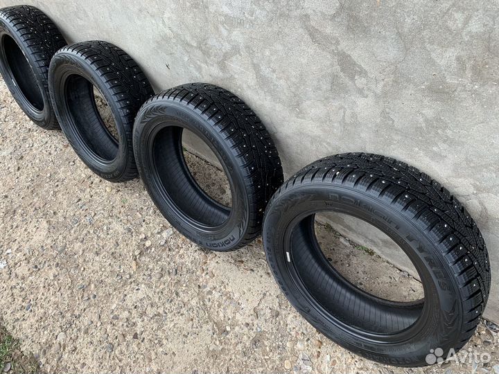Nokian Tyres Hakkapeliitta 7 185/60 R15 88T