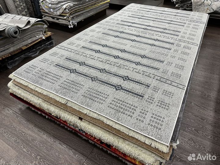 Ковер, циновка 2х3.9 новый