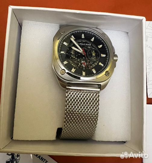 Часы наручные