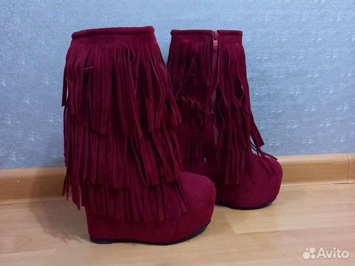 Демисезонные сапоги