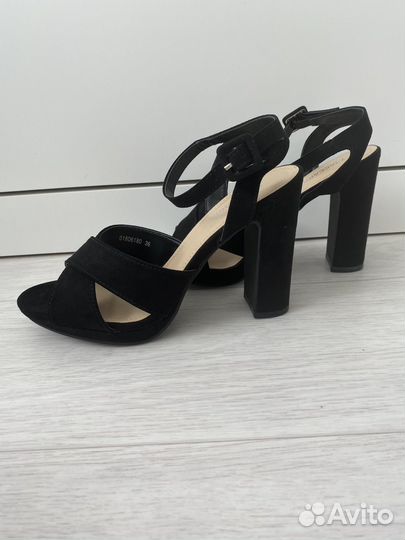 Босоножки женские 36