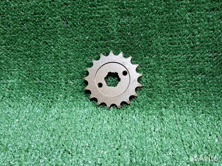 Ведущая звезда на мотоцикл