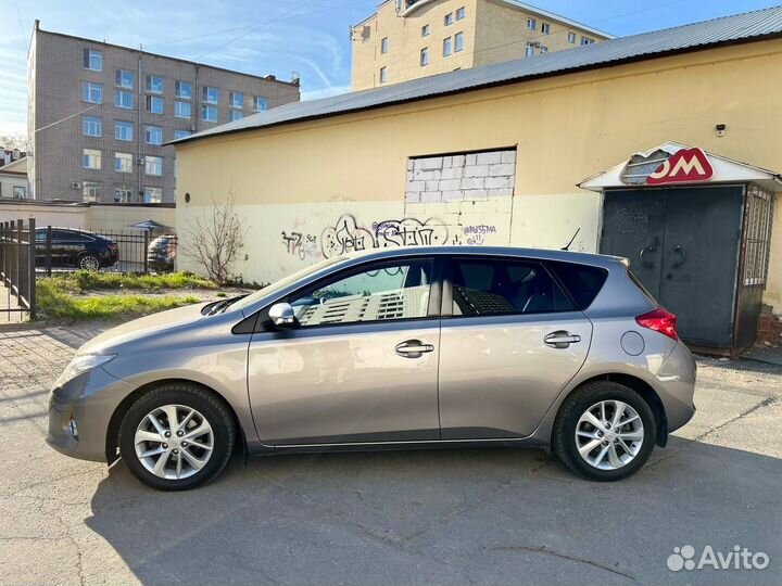 Toyota Auris 1.6 CVT, 2013, 115 000 км