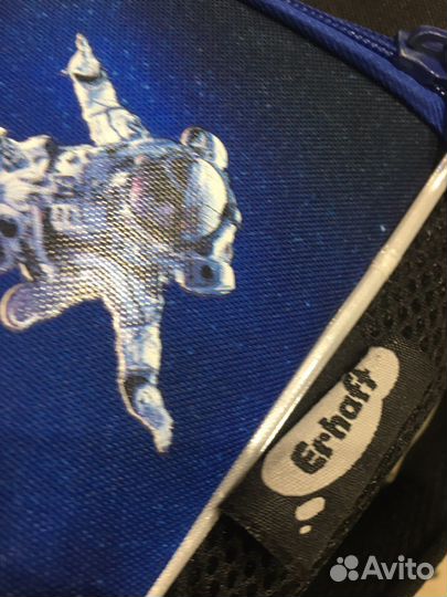 Рюкзак школьный