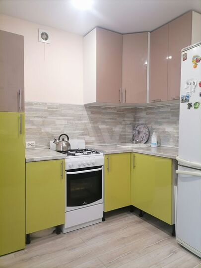 2-к. квартира, 50 м², 1/4 эт.