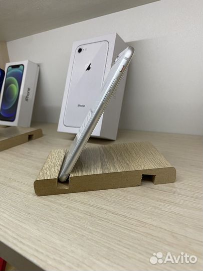 iPhone 8, 256 ГБ