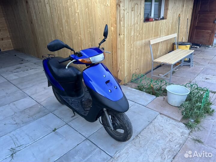 Скутер suzuki