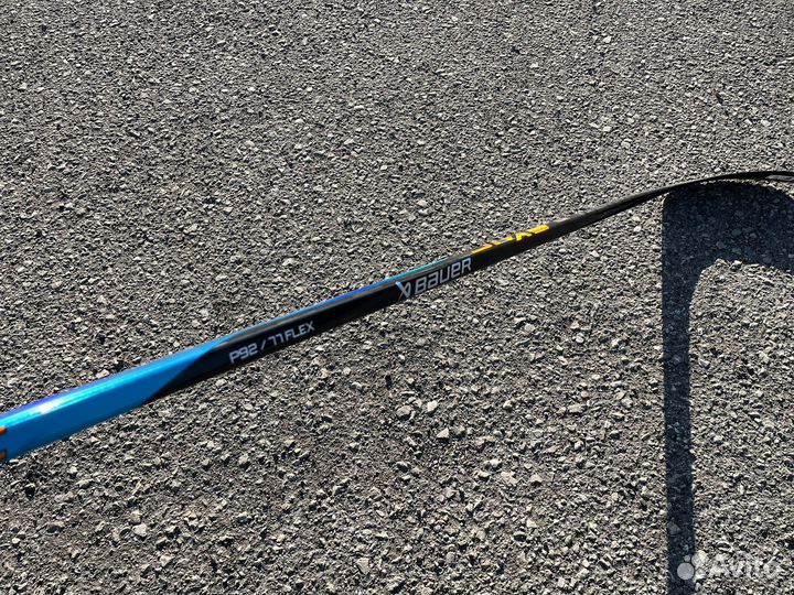 Клюшка хоккейная