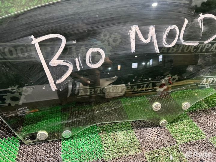 Стекло двери переднее правое Lexus Rc 2014-2023