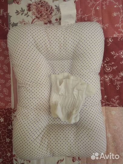 Подушечка для кормления ребенка