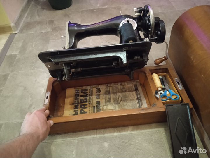 Швейная машина подольск ручная