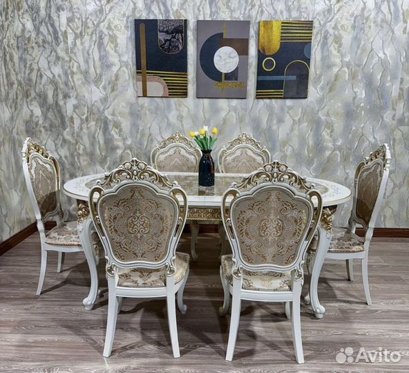 Кухонный стол