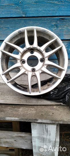 Продам литые диски 4 шт 15х6 1/2JJ