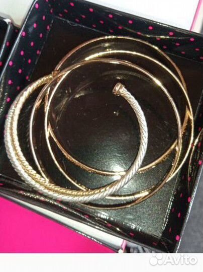 Набор браслетов