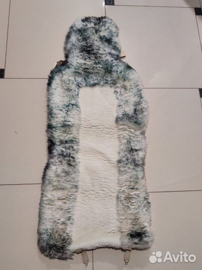 Меховые чехлы из натуральной овчины.2 шт