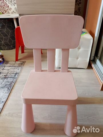 Детский пластиковый стул IKEA
